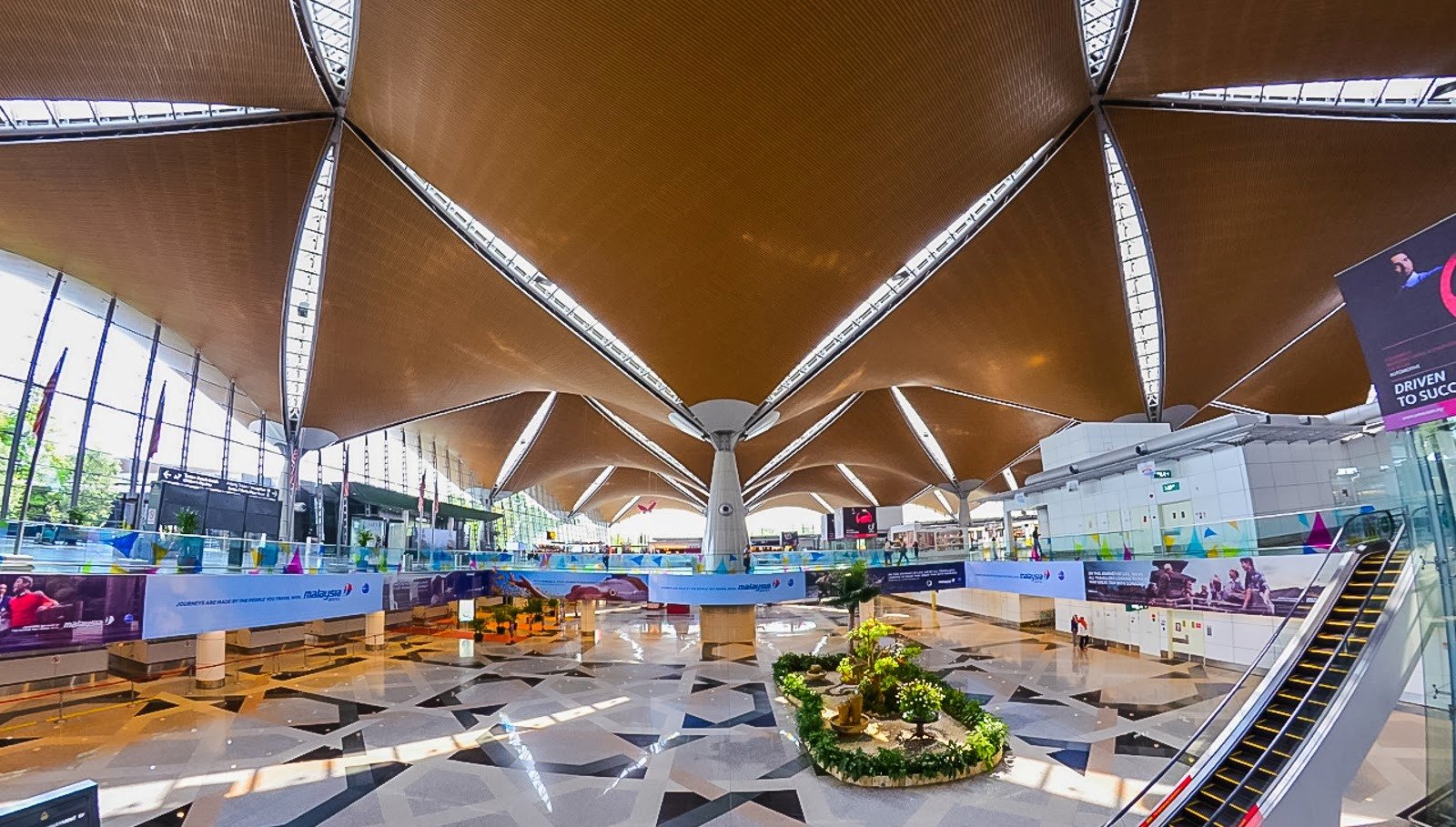 Kuala_Lumpur_International_Airport,_Malaysia
