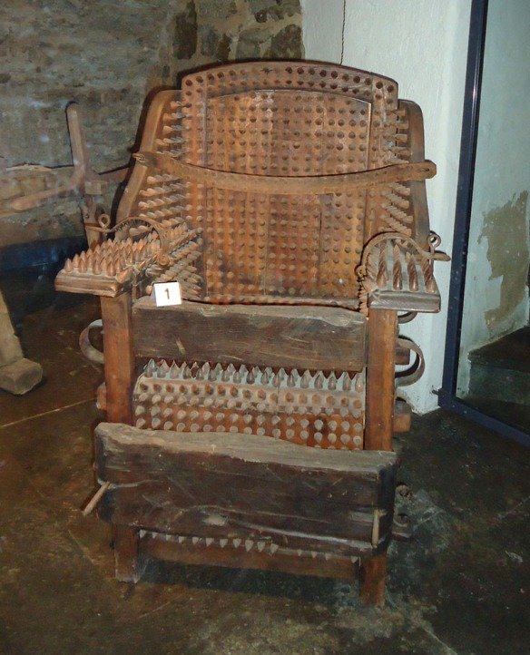 rothenburg-kriminalmuseum-chair