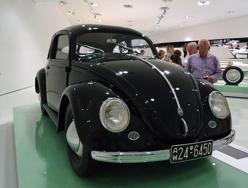 O museu da Porsche em Stuttgart (4)