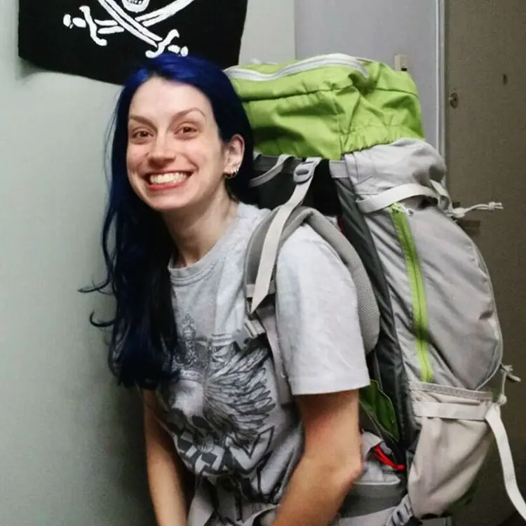 mochila nas costas