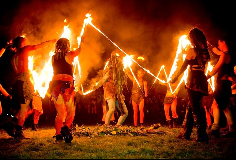 beltane fire escocia festivais alucinantes ao redor do mundo ellen duffy