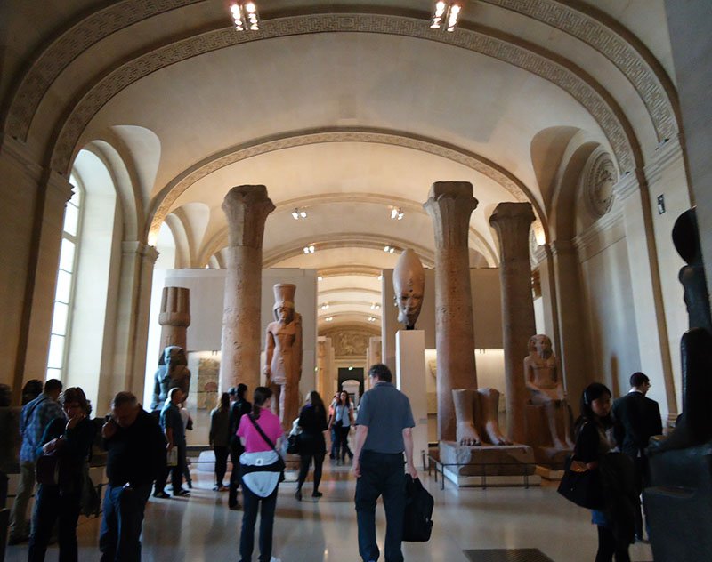 Antigo Egito no Museu do Louvre sala