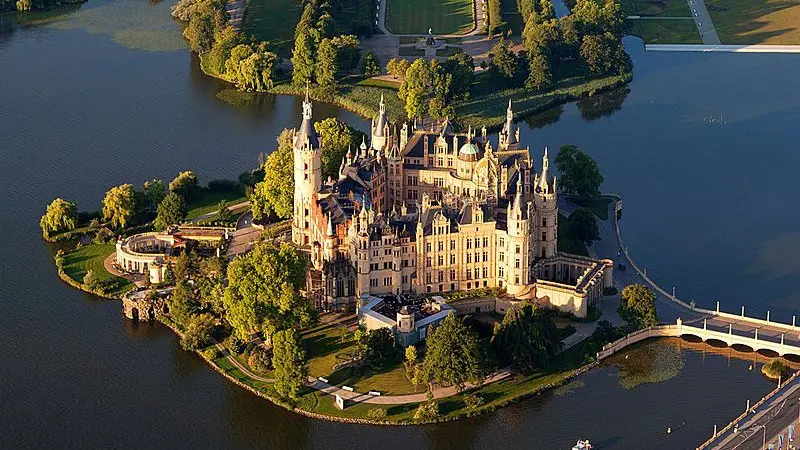 castelos na alemanha schwerin