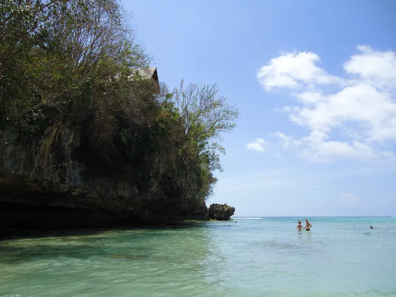 praia-padang-padang-bali-roteiro-dicas-de-viagem