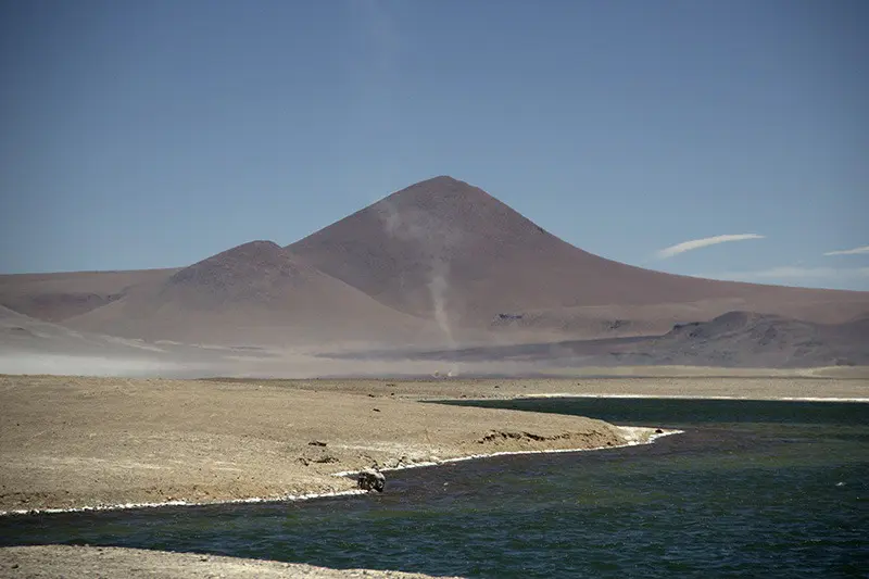 laguna diamante salar de tara redemoinho