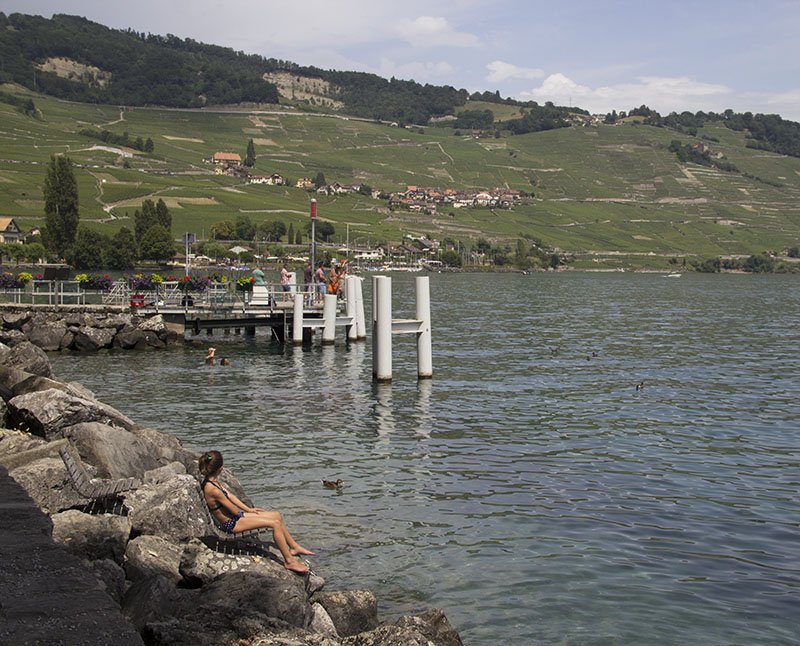 lago genebra montreux suiça