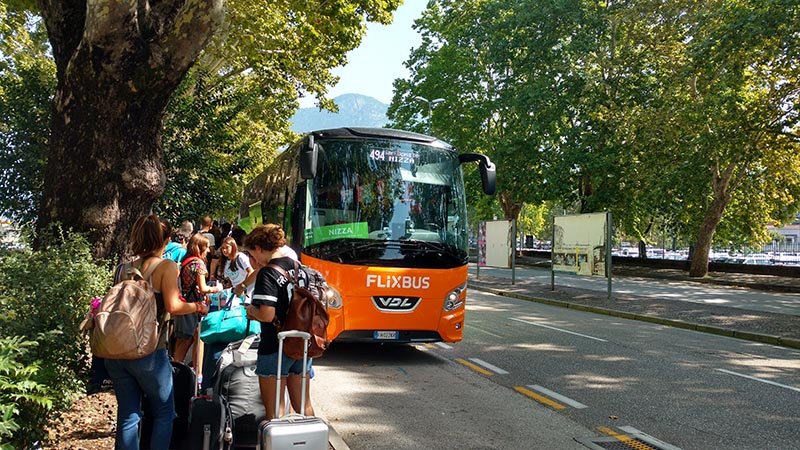 viajar de onibus pela italia