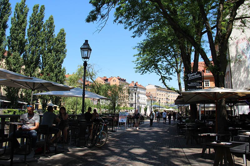 bares e restaurantes beira do rio liubliana