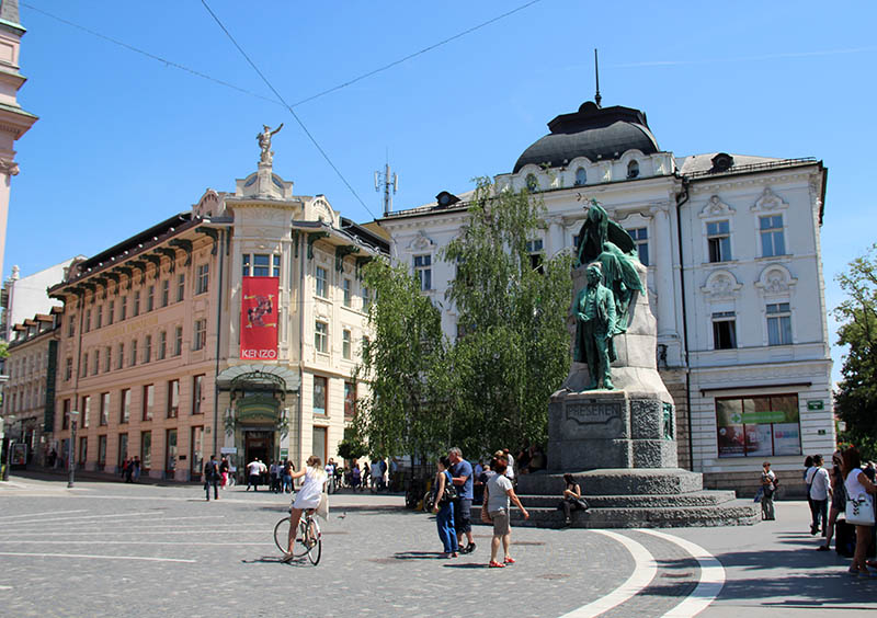 praça preseren poeta esloveno liubliana