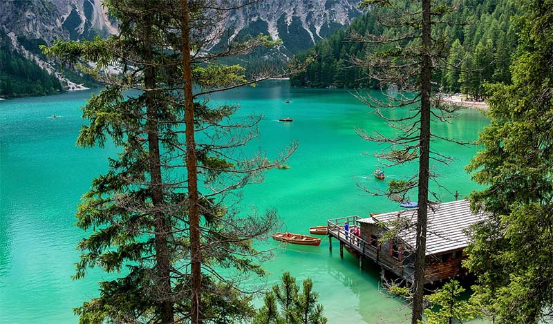 lagos alpes italianos e dolomitas lago di braies