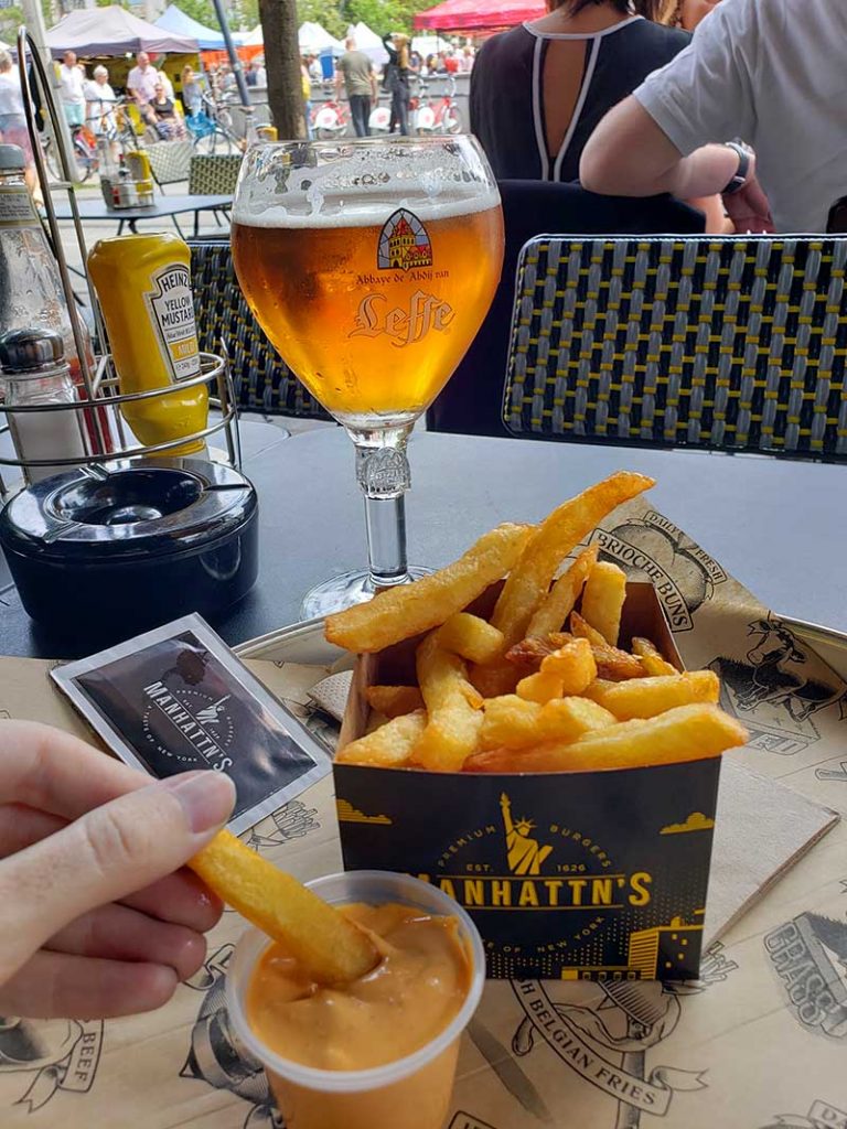 Batata frita e cerveja na Bélgica
