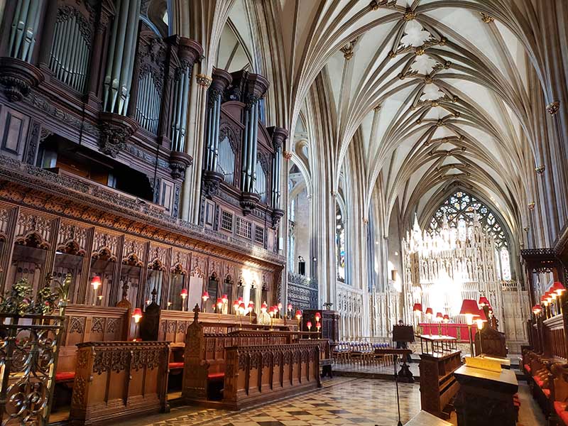 interior cathedral bristol orgao
