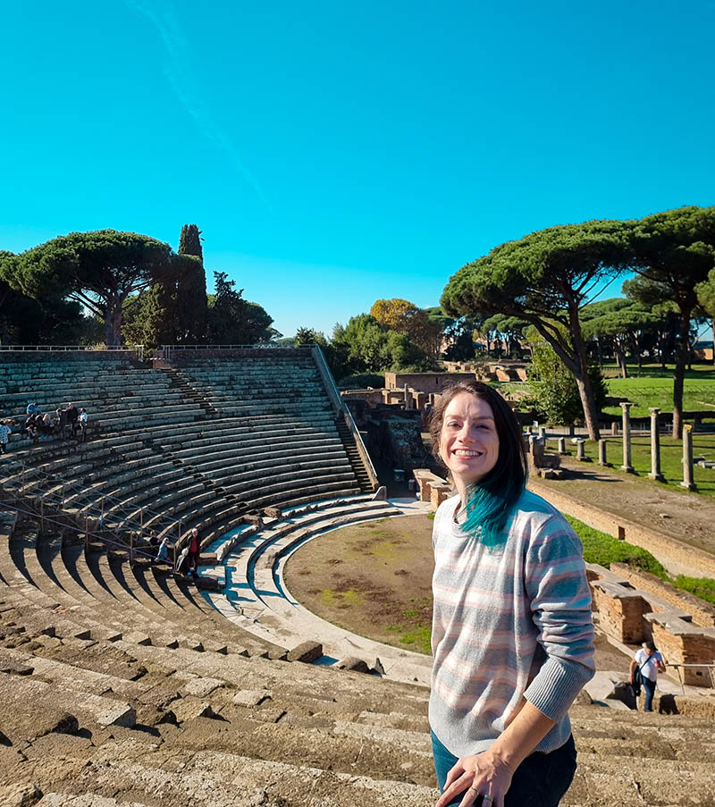 ostia antica historia roma antiga teatro