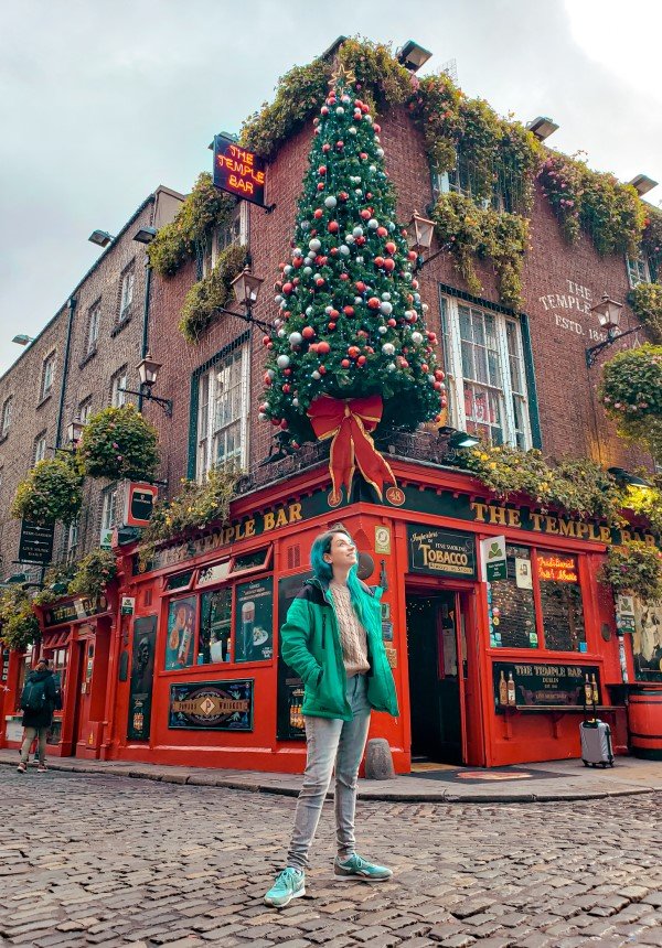 The Temple Bar in Where to stay in Dublin attractions, hotels and best neighborhoods