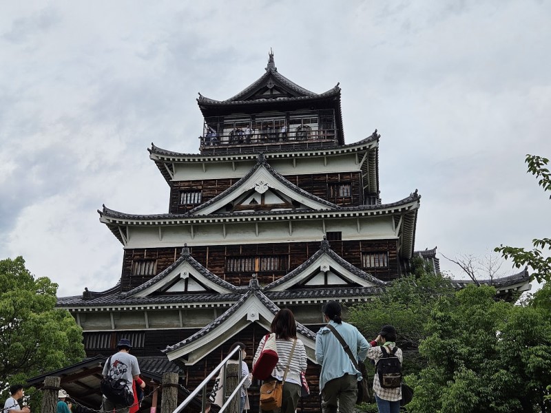 Castelo de Hiroshima em O que fazer em Hiroshima roteiro 1 dia