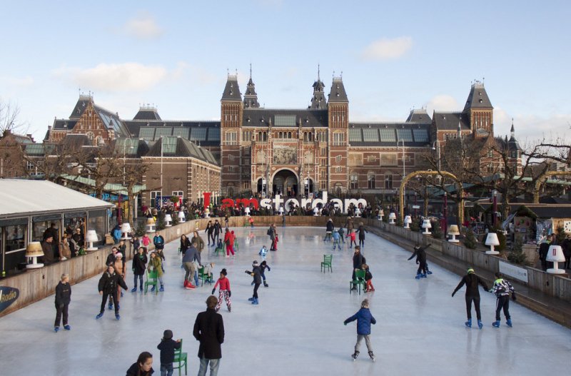 Melhor epoca para visitar Amsterdam inverno patinacao no gelo