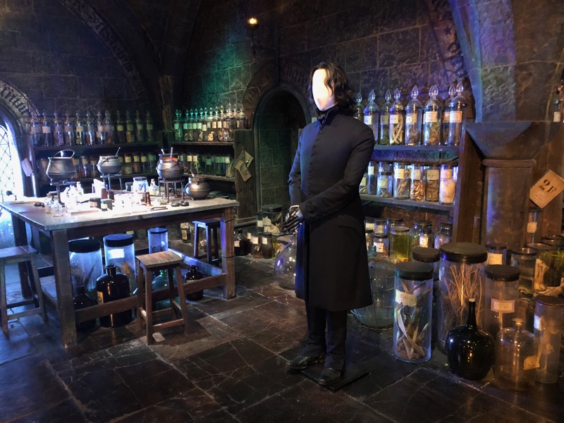 Estúdios Harry Potter em Londres, vale a pena? Tour e O que fazer em Oxford: Sala de aula de poções