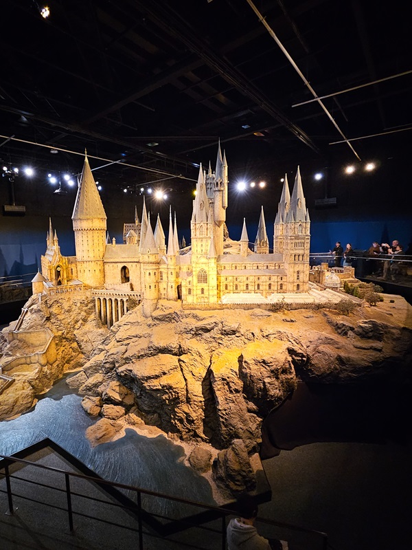 Maquete do Castelo de Hogwarts no Harry Potter Studios