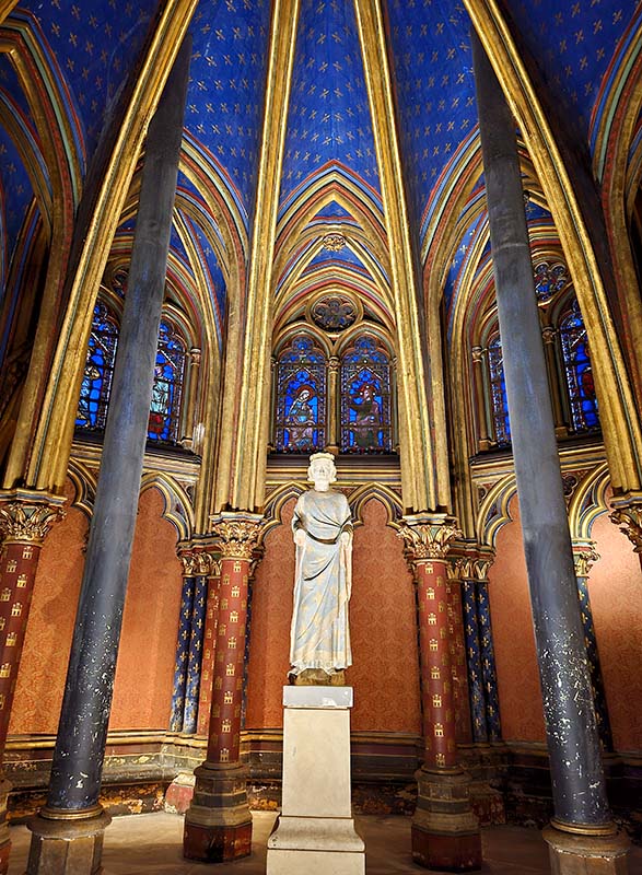 Sainte Chapelle em Paris vale a pena