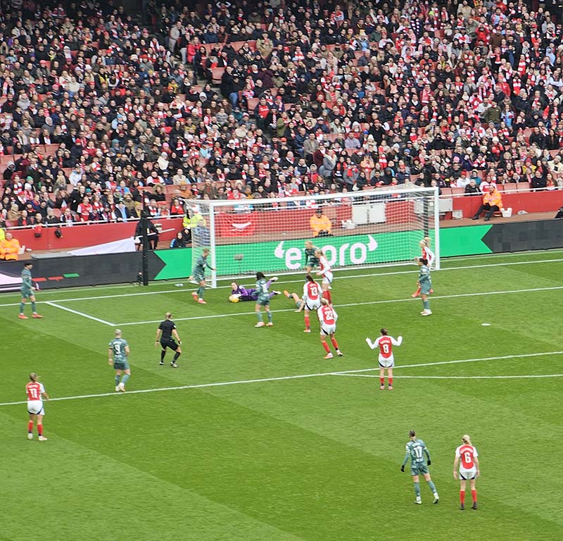 como assistir jogo arsenal emirates stadium