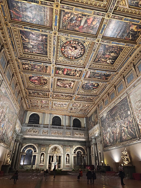 Interior do Palazzo Vecchio na Piazza della Signoria