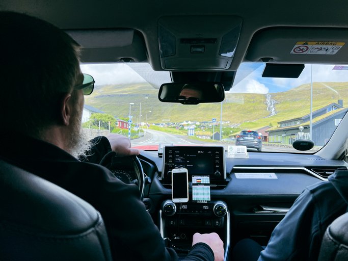 Transporte confiável para mulheres viajando sozinhas na Europa