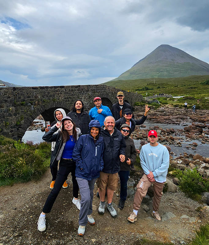 primeira viagem internacional escocia grupo