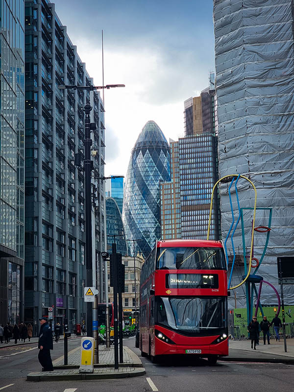 onibus em londres como funciona