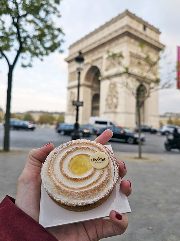 Comer em Paris e caro