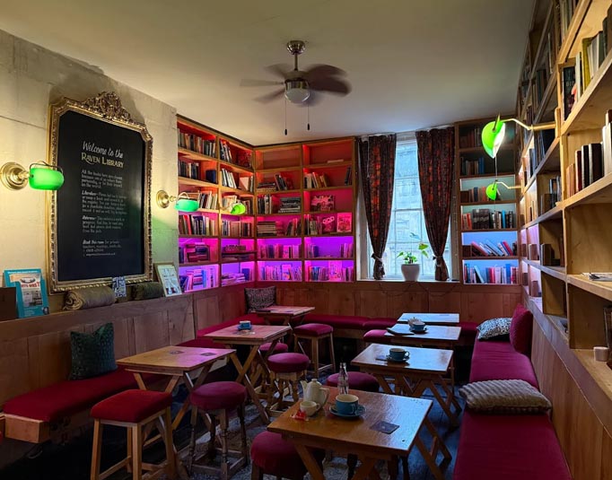 tradicao pubs na inglaterra the raven