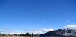 O entardecer gelado do lago Tekapo