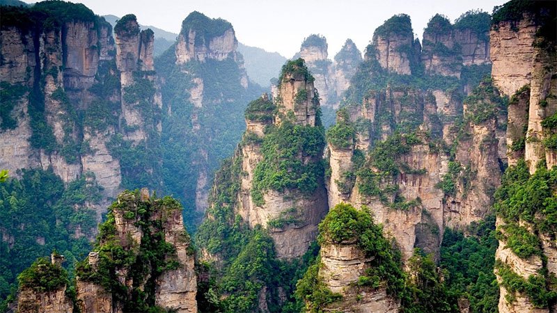 tianzi mountains china 20 lugares surreais que você não vai acreditar que existem