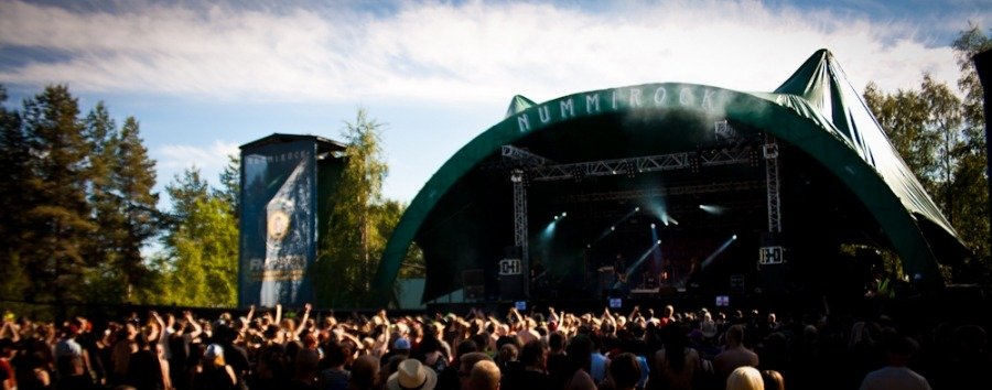 Festivais na Finlândia metal, verão e floresta nummirock