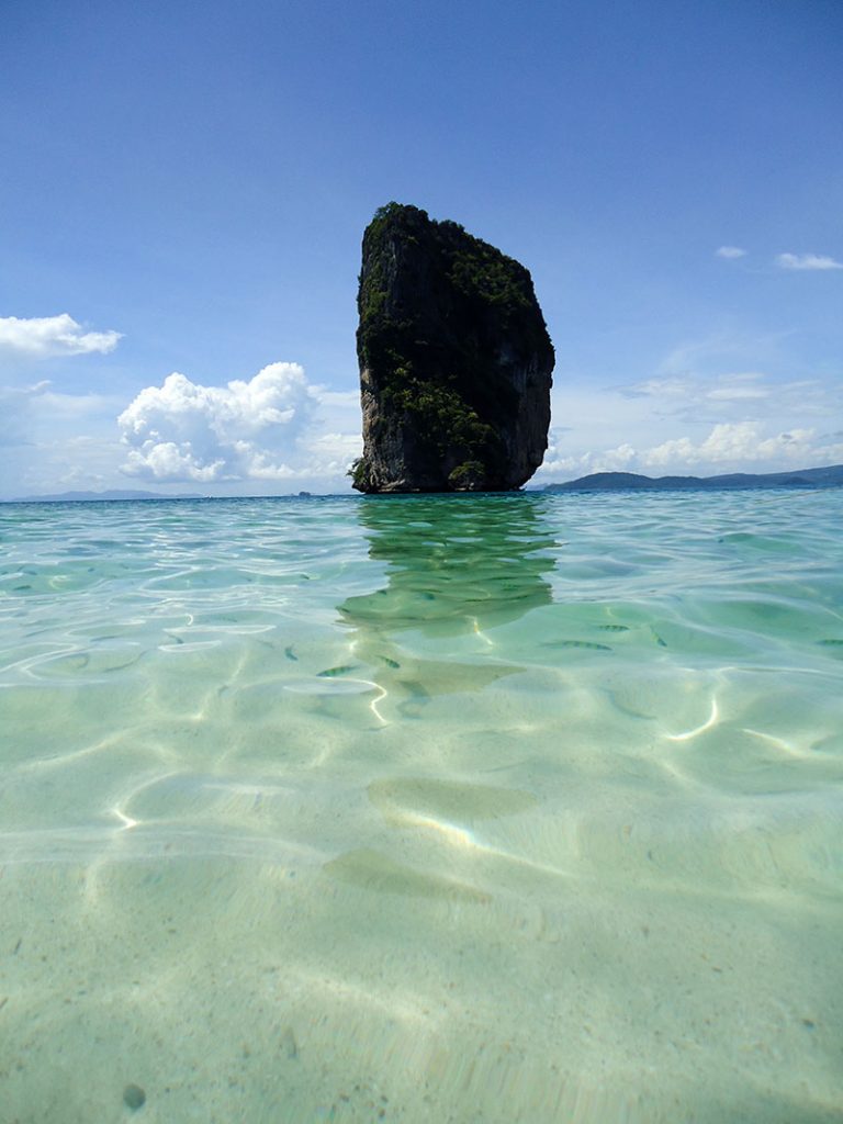 Tour 4 ilhas em Krabi na Tailândia poda island