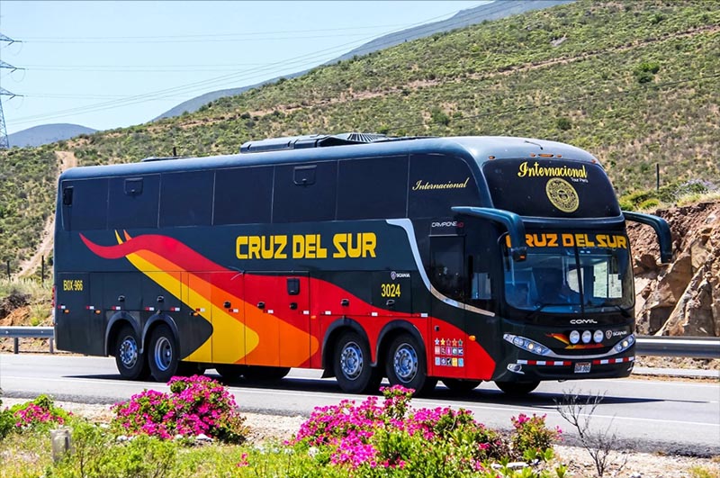 como viajar de onibus no peru