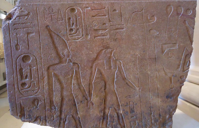 Hieróglifo museu do louvre