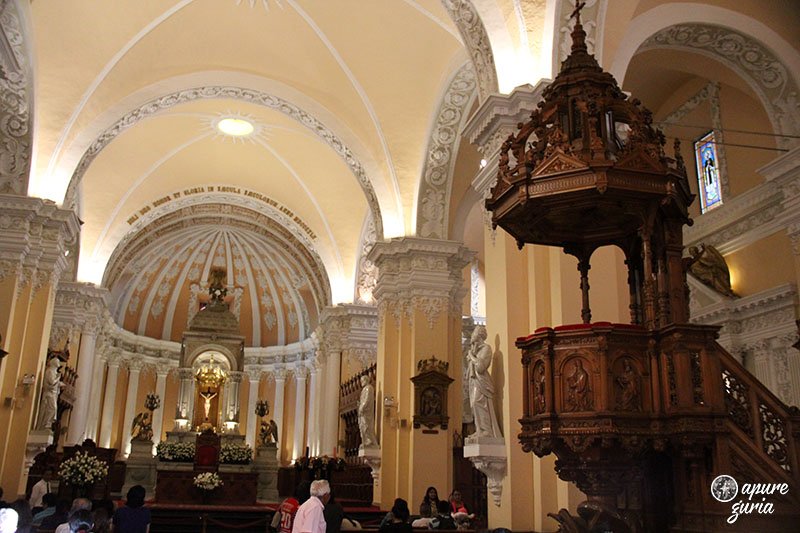 catedral de arequipa interior