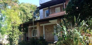 Hostel em Florianópolis: Host n’ Roll no Campeche!