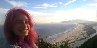 Vista incrível da Pedra do Urubu em Guarda do Embaú guarda do embau santa catarina