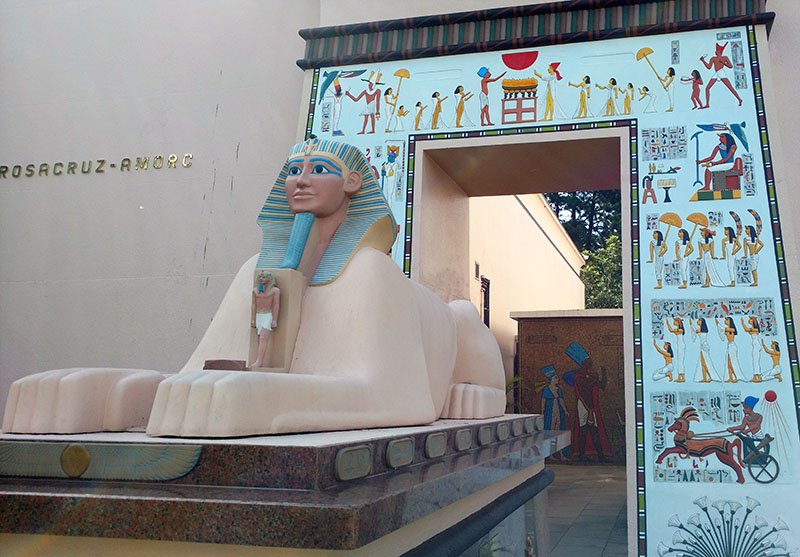 museu egipcio de curitiba rosa cruz esfinge