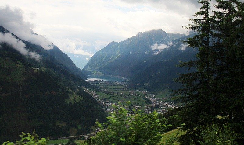 paisagens suica montanha trem panoramico