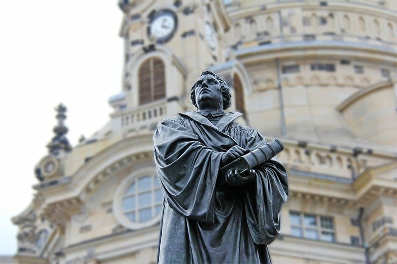 estatua martinho lutero dresden