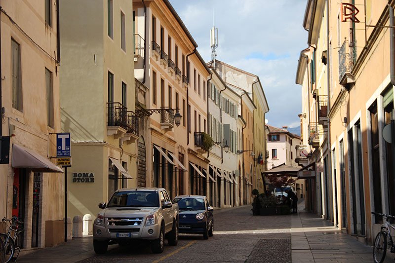 cidades para conhecer no veneto italia bassano del grappa