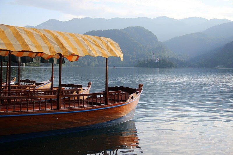 barco pletna lago o que fazer em bled eslovenia