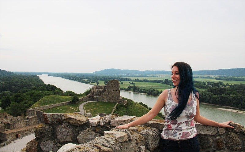 vista do topo do castelo devin ruinas bratislava