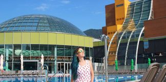 Lasko: uma surpresa relaxante na Eslovênia! piscina eslovenia hotel thermana lasko