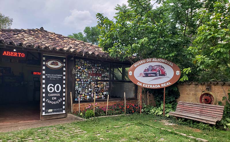 Museu do Automóvel em Bichinho