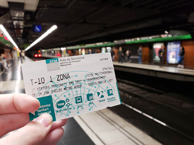 Ticket T-10 usado no metrô e ônibus em Barcelona