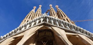 Sagrada Família em Barcelona: tudo o que você precisa saber Fachada Paixão