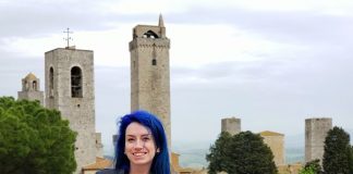 Dicas de San Gimignano: o que fazer na vila medieval da Toscana muralha com vista para torres de san gimignano